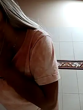 Snapshot of SamaraJay1 chatting on January 31, 2025, 3:22 pm SamaraJay1 online show from January 31, 2025, 3:22 pm