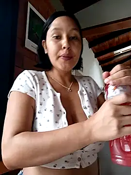 Snapshot of SamaraJay1 chatting on September 28, 2025, 3:39 pm SamaraJay1 online show from September 28, 2025, 3:39 pm