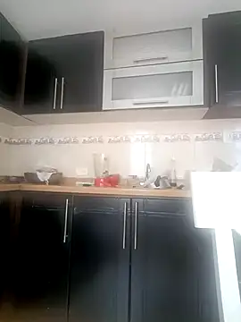 coral smitth online show from September 23, 2025, 1:25 pm