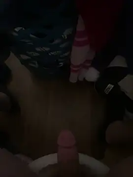 Bhillllnb online show from December 22, 2025, 6:32 am