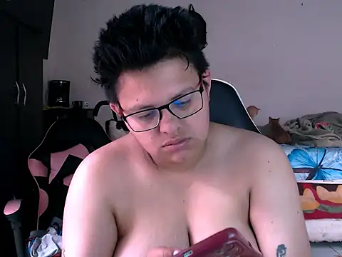 Snapshot of tatsumi_nao chatting on November 16, 2025, 3:50 pm tatsumi nao online show from November 16, 2025, 3:50 pm