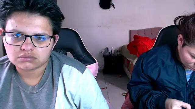 Snapshot of tatsumi_nao chatting on December 4, 2025, 6:16 pm tatsumi nao online show from December 4, 2025, 6:16 pm