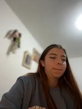 Snapshot of Cloew_Marz chatting on November 7, 2025, 7:58 pm Cloew Marz online show from November 7, 2025, 7:58 pm