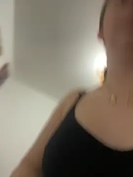 Snapshot of Cloew_Marz chatting on November 16, 2025, 8:03 pm Cloew Marz online show from November 16, 2025, 8:03 pm