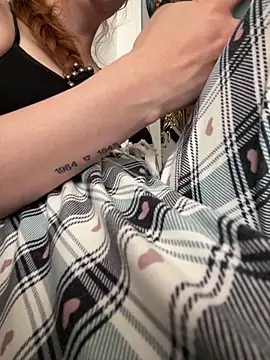 Snapshot of Cloew_Marz chatting on December 5, 2025, 4:03 pm Cloew Marz online show from December 5, 2025, 4:03 pm