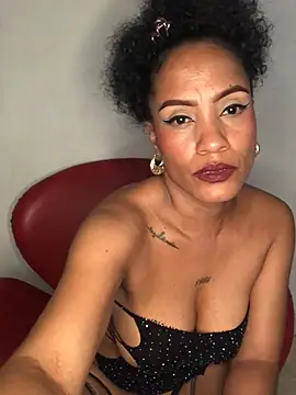 Snapshot of AdelaHaneix chatting on January 12, 2025, 7:21 pm AdelaHaneix online show from January 12, 2025, 7:21 pm