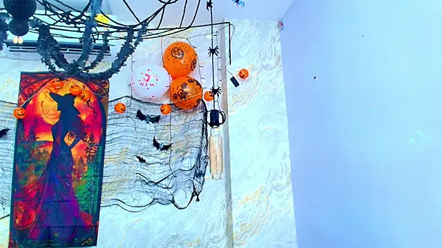 Mia candy 0 online show from October 25, 2025, 12:02 pm