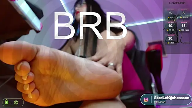 Miss scarllet  online show from January 15, 2025, 2:06 am