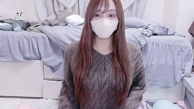  chanMOMO  online show from November 1, 2025, 12:40 pm