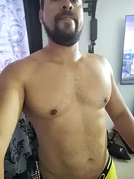 Snapshot of LatinMar chatting on February 17, 2025, 1:10 pm LatinMar online show from February 17, 2025, 1:10 pm