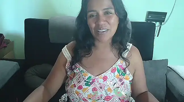 saggil23 online show from December 11, 2024, 1:39 pm