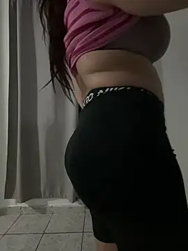 Snapshot of lolitalamasbonita01 chatting on February 26, 2025, 7:53 am lolitalamasbonita01 online show from February 26, 2025, 7:53 am