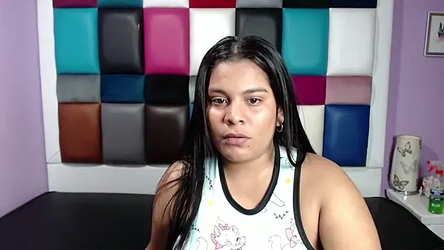 Sam-Evans-hot online show from February 1, 2025, 10:48 am