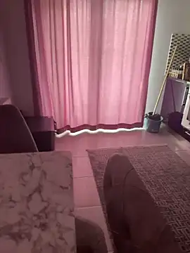 Snapshot of Soinanai chatting on November 30, 2025, 9:24 am Soinanai online show from November 30, 2025, 9:24 am