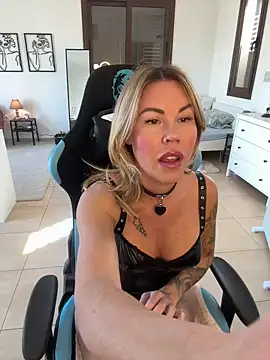 Lara Bergmann online show from December 18, 2024, 10:30 am