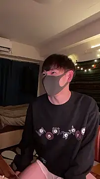 Snapshot of poketkuma chatting on October 24, 2025, 3:41 pm poketkuma online show from October 24, 2025, 3:41 pm