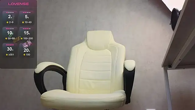 Snapshot of Marietta_Castro chatting on December 2, 2024, 11:01 am Marietta Castro online show from December 2, 2024, 11:01 am