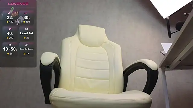 Snapshot of Marietta_Castro chatting on December 7, 2024, 2:46 pm Marietta Castro online show from December 7, 2024, 2:46 pm