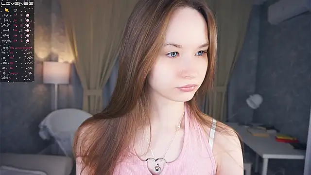 Snapshot of OnaZiroge chatting on February 5, 2025, 6:02 am OnaZiroge online show from February 5, 2025, 6:02 am