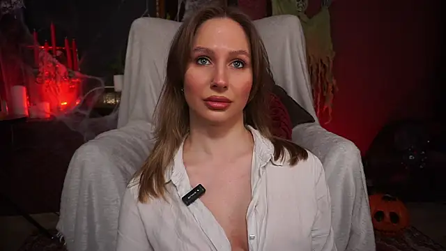 Snapshot of AnnLevine chatting on October 30, 2025, 1:56 pm AnnLevine online show from October 30, 2025, 1:56 pm