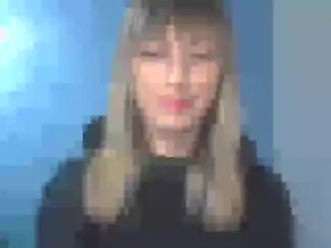 Snapshot of EffectMaya chatting on October 5, 2025, 4:27 pm EffectMaya online show from October 5, 2025, 4:27 pm