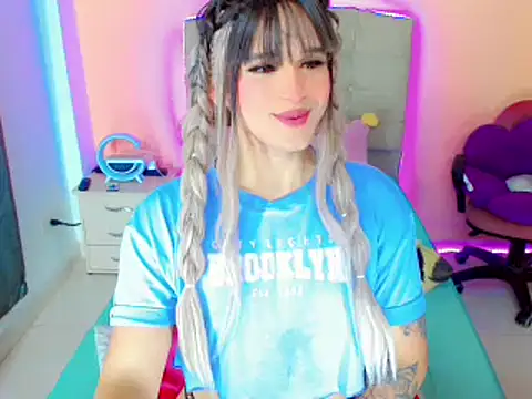 TaylorMon online show from January 19, 2025, 1:53 am