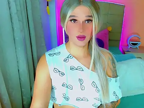 TaylorMon online show from September 20, 2025, 12:44 am