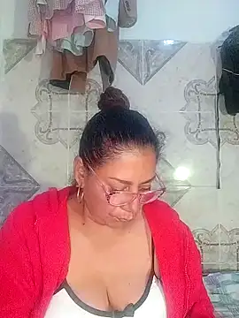 Snapshot of sorbetico_perverse chatting on January 19, 2025, 8:30 pm sorbetico perverse online show from January 19, 2025, 8:30 pm