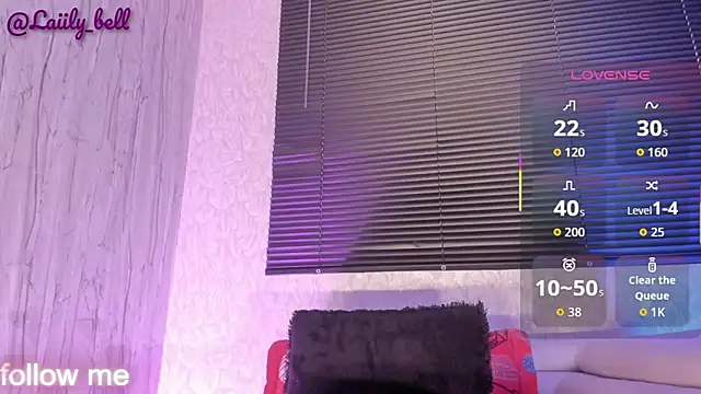 LaiilyBell12 online show from September 27, 2025, 1:05 pm