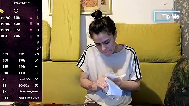 ana squirt69 online show from November 18, 2025, 4:06 am