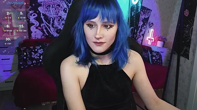 Snapshot of little_Elika chatting on February 16, 2025, 8:44 pm little Elika online show from February 16, 2025, 8:44 pm
