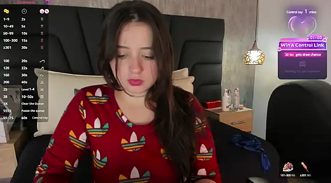 Sabrina Lennox online show from January 9, 2025, 10:52 pm