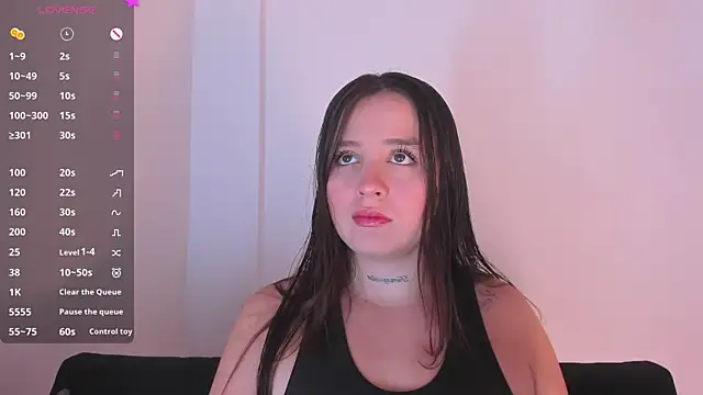 Sabrina Lennox online show from October 4, 2025, 6:11 am