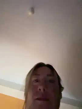 xLadyScarlettx online show from February 17, 2025, 1:58 am