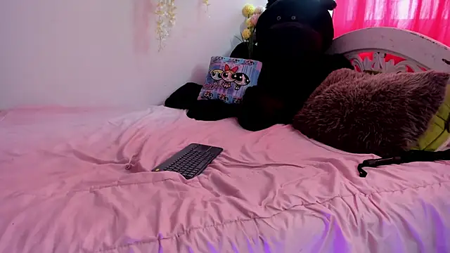 Snapshot of sexycouple_lat chatting on February 28, 2025, 7:56 pm sexycouple lat online show from February 28, 2025, 7:56 pm