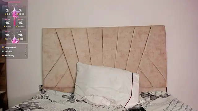 Snapshot of Kaela18 chatting on January 30, 2025, 4:24 pm Kaela18 online show from January 30, 2025, 4:24 pm