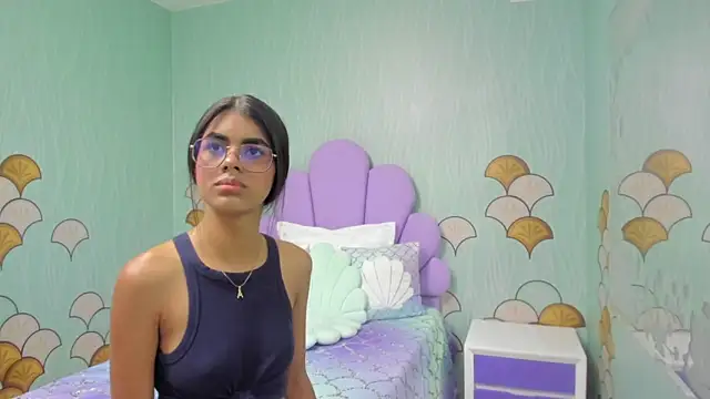 Snapshot of Isa_little4u chatting on January 3, 2025, 6:57 pm Isa little4u online show from January 3, 2025, 6:57 pm