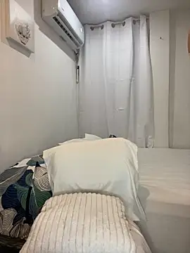 Belissa miller online show from February 19, 2025, 7:48 pm