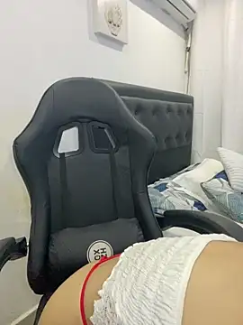 Belissa miller online show from October 22, 2025, 7:35 pm