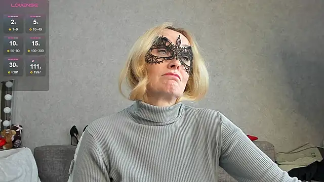 Snapshot of angelica_marquise chatting on November 16, 2025, 5:51 pm angelica marquise online show from November 16, 2025, 5:51 pm