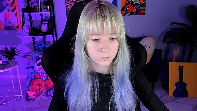 LexiWenford online show from November 12, 2025, 3:07 am