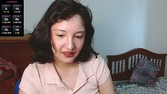 Snapshot of alexaa08 chatting on November 27, 2025, 2:08 pm alexaa08 online show from November 27, 2025, 2:08 pm