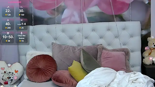 VioletUmi online show from March 1, 2025, 8:34 am