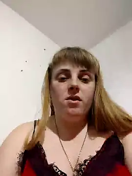 CoddessCrystal online show from February 11, 2025, 7:27 pm