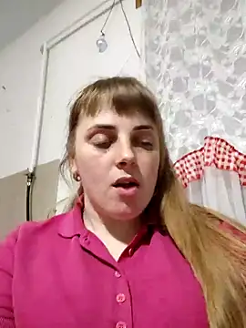 CoddessCrystal online show from March 17, 2025, 5:27 pm