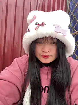 Snapshot of Anges893 chatting on January 21, 2025, 6:33 am Anges893 online show from January 21, 2025, 6:33 am