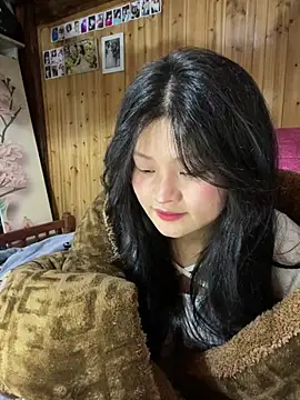 Snapshot of Anges893 chatting on March 18, 2025, 4:58 am Anges893 online show from March 18, 2025, 4:58 am