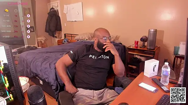 MrChuckDailyXXX online show from December 11, 2024, 5:10 am