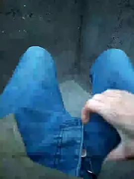 Snapshot of murokkk31 chatting on December 28, 2024, 2:10 pm murokkk31 online show from December 28, 2024, 2:10 pm