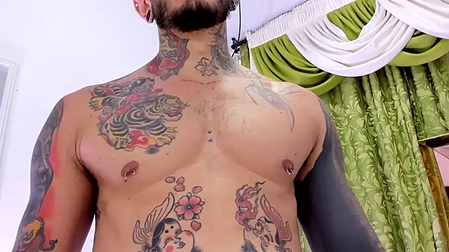 dilan scootk  online show from September 21, 2025, 11:23 am